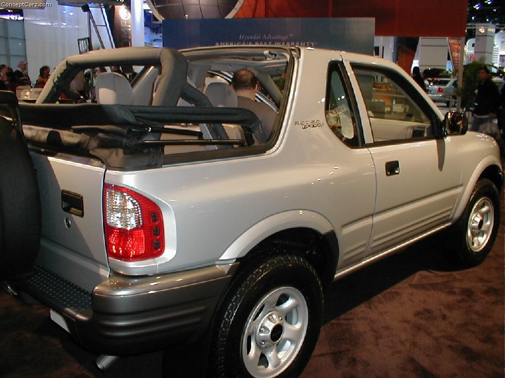 Isuzu_Rodeo_Sport_pic_23339.jpg
