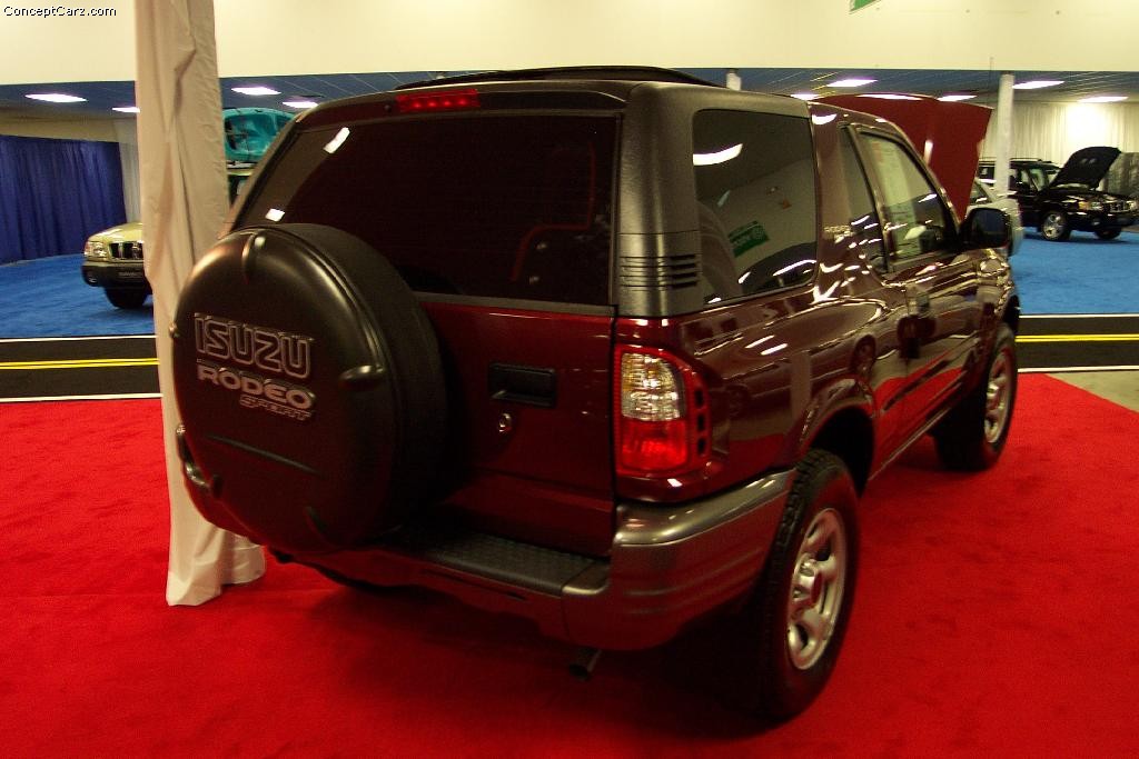 Isuzu_Rodeo_Sport_pic_23338.jpg