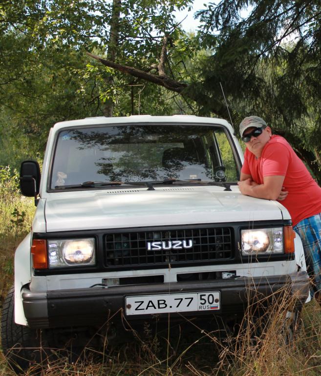 ISUZU.jpg
