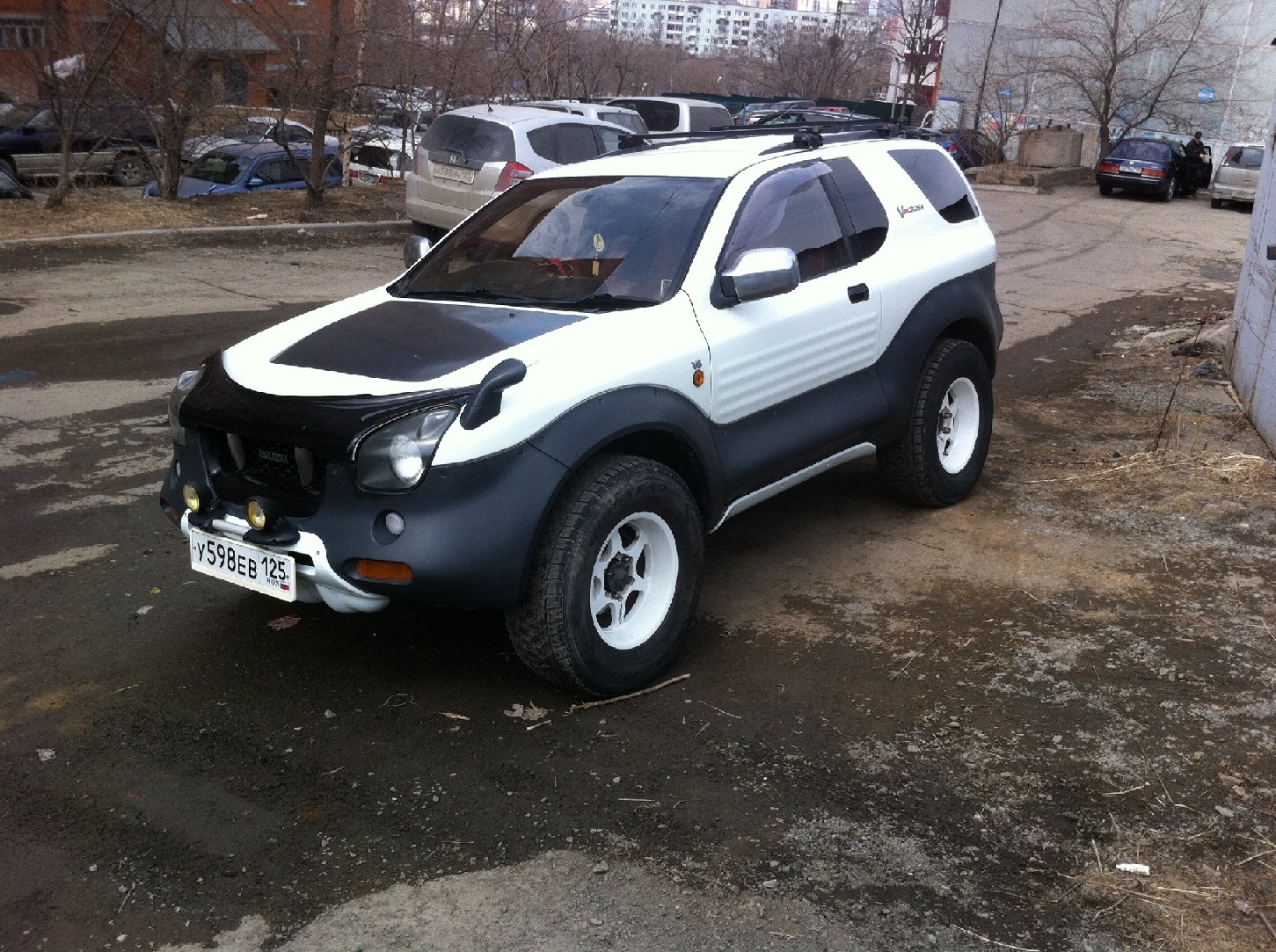 isuzu vehicross салон