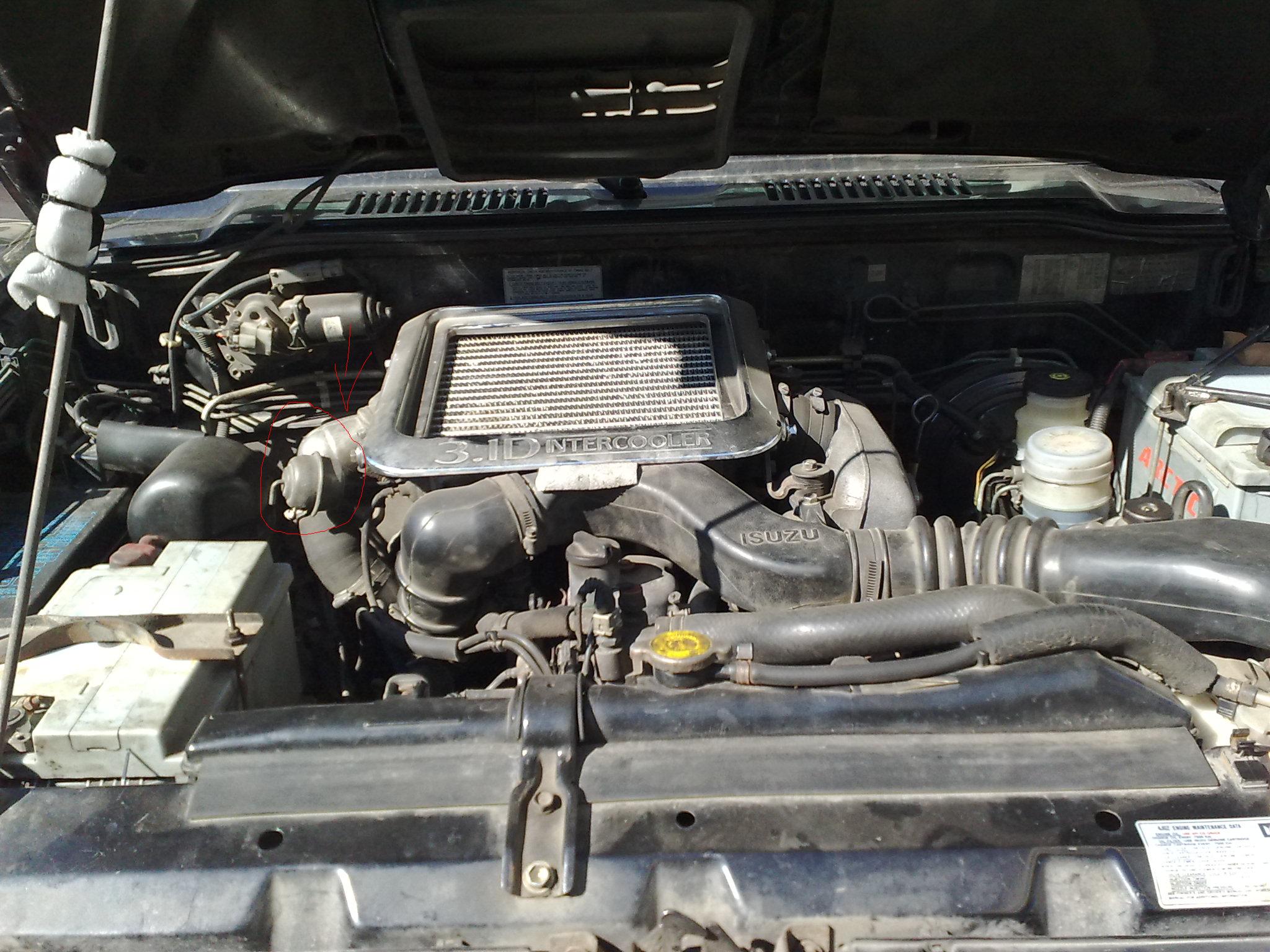 Мотор бигхорн. 1 дизель интеркулер bighorn. 1 дизель 4jg2. 1 дизель. Интеркулер 4jx1 bighorn.